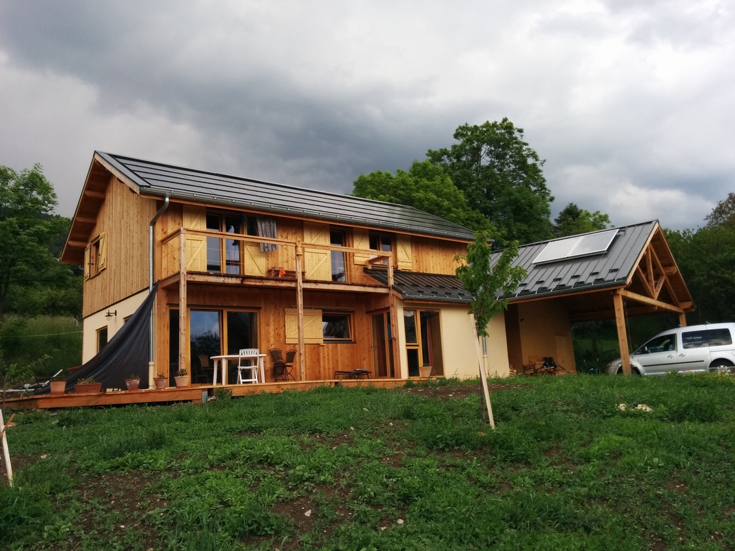 Une Maison paille à énergie positive