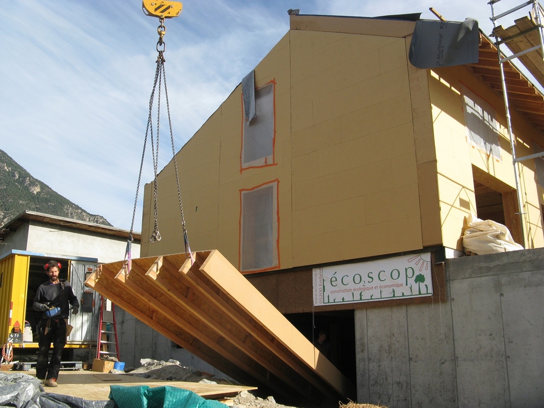 Sortie du dernier caisson de toiture de son "lieu de fabrication" !